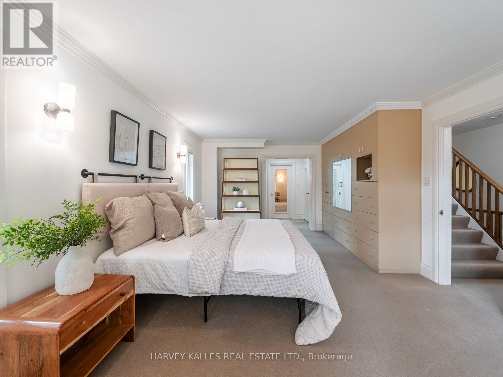 26 Vesta Drive, Toronto, Ontario  M5P 2Z5 - Photo 26 - C13759092