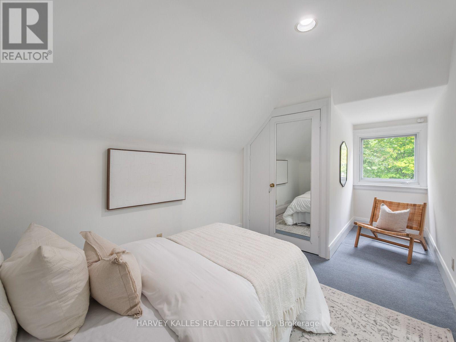 26 Vesta Drive, Toronto, Ontario  M5P 2Z5 - Photo 30 - C13759092