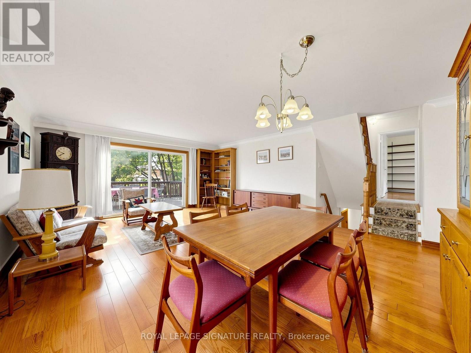 8 Ternhill Crescent, Toronto, Ontario  M3C 2E5 - Photo 12 - C13759110