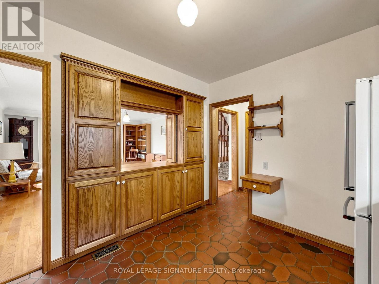 8 Ternhill Crescent, Toronto, Ontario  M3C 2E5 - Photo 16 - C13759110