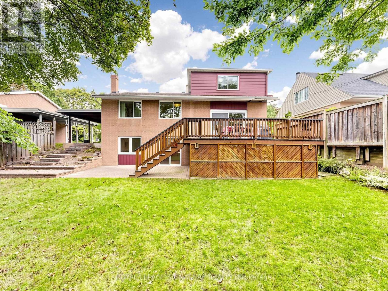 8 Ternhill Crescent, Toronto, Ontario  M3C 2E5 - Photo 44 - C13759110
