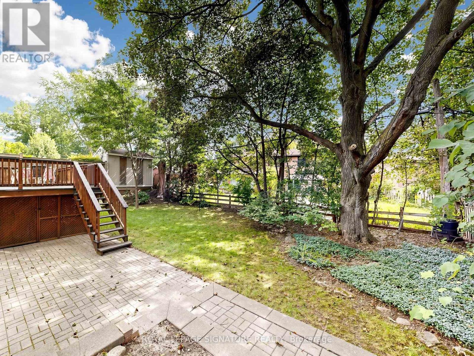 8 Ternhill Crescent, Toronto, Ontario  M3C 2E5 - Photo 45 - C13759110