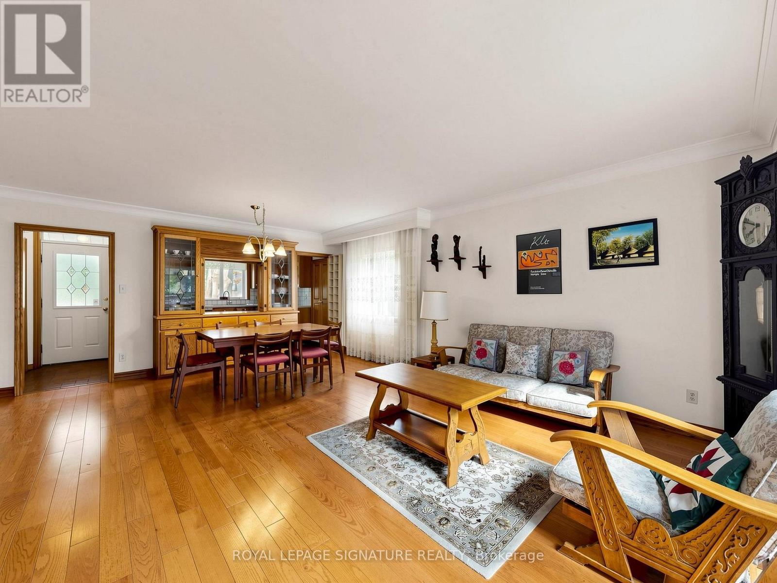 8 Ternhill Crescent, Toronto, Ontario  M3C 2E5 - Photo 7 - C13759110