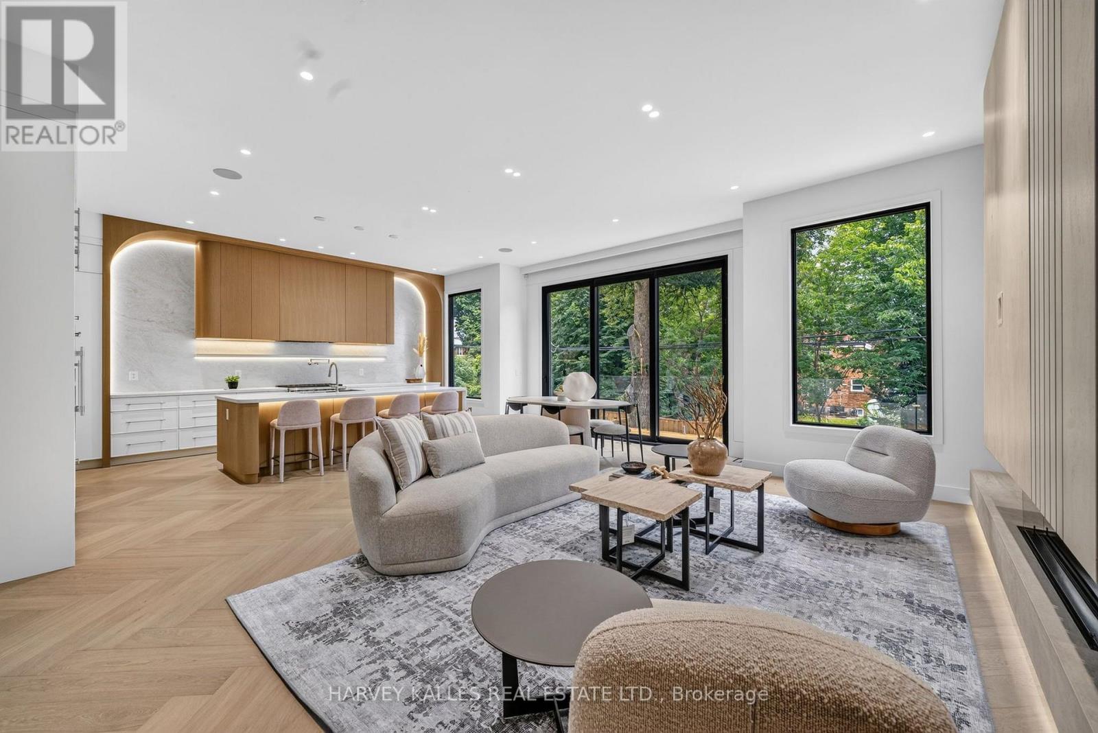 451 Cranbrooke Avenue, Toronto, Ontario  M5M 1N6 - Photo 14 - C13759126