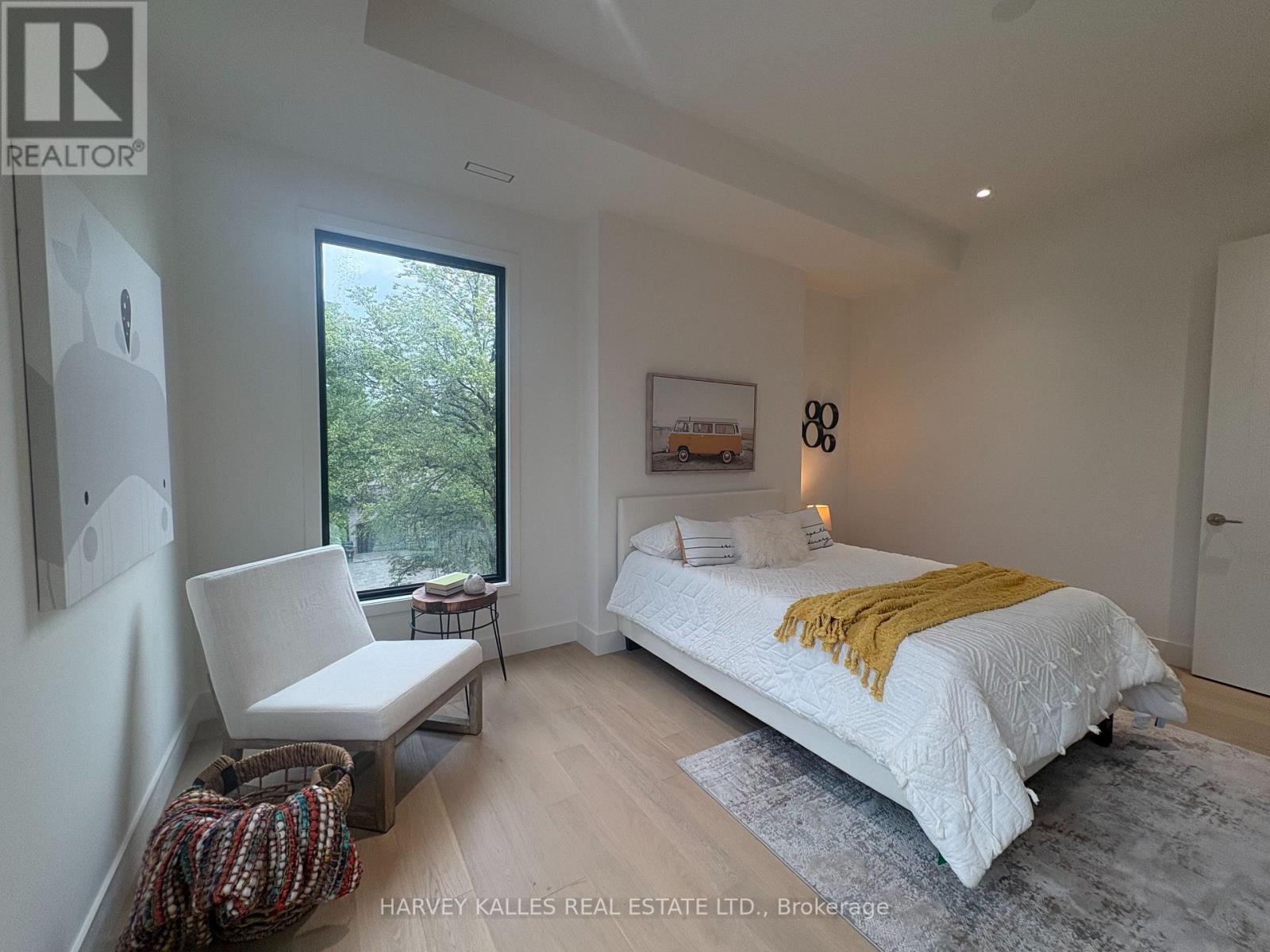 451 Cranbrooke Avenue, Toronto, Ontario  M5M 1N6 - Photo 20 - C13759126