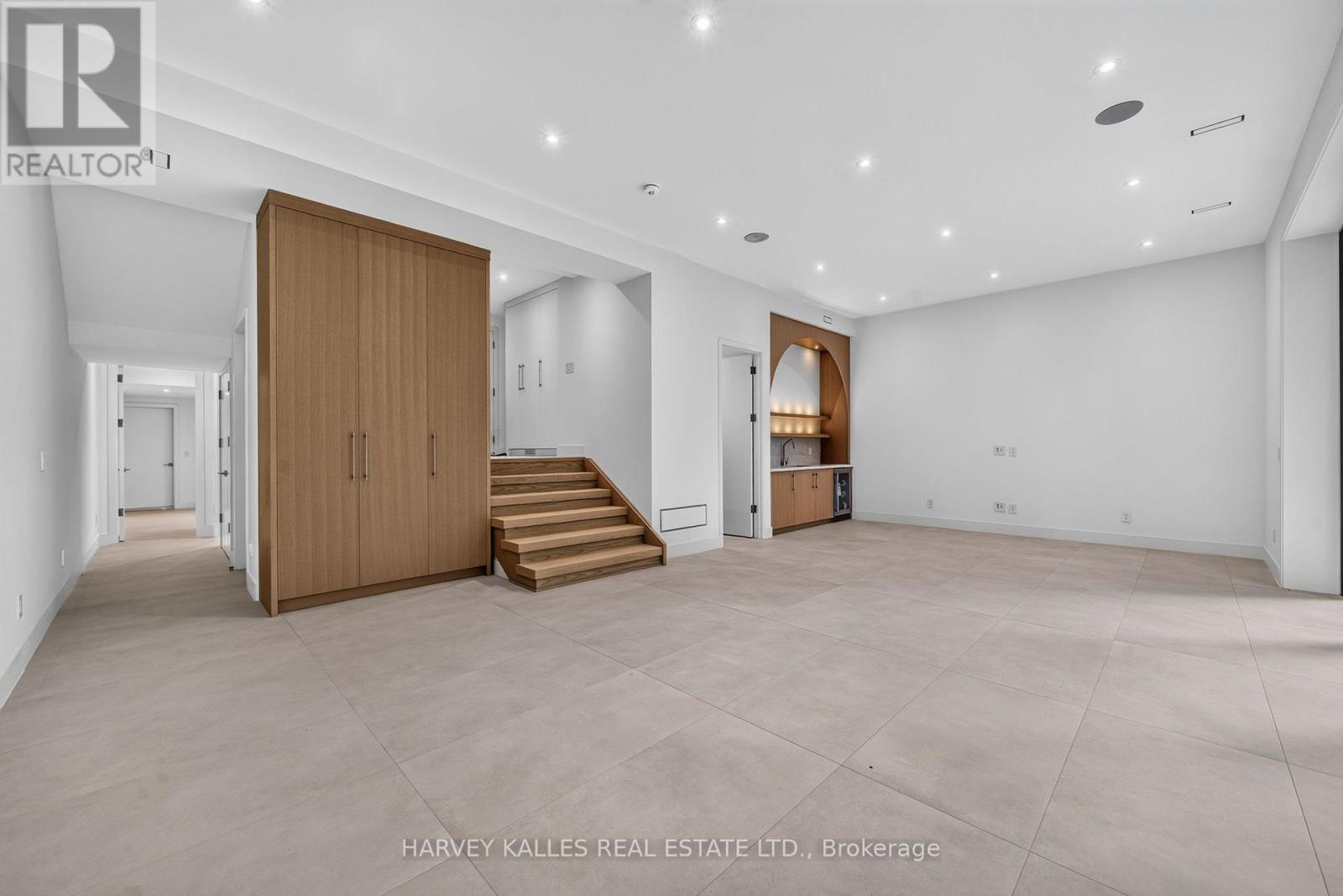 451 Cranbrooke Avenue, Toronto, Ontario  M5M 1N6 - Photo 23 - C13759126