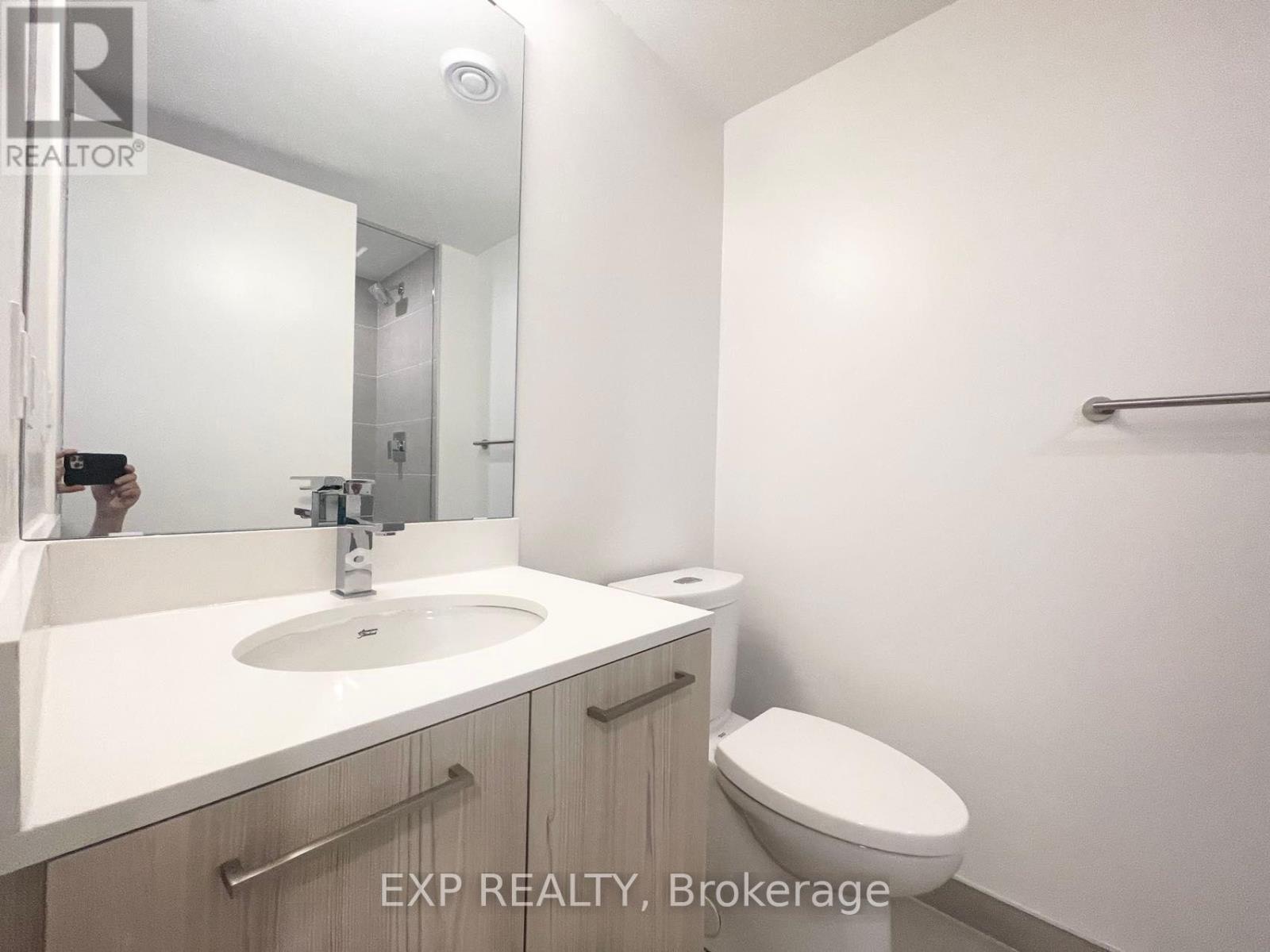 1104 - 65 Mutual Street, Toronto, Ontario  M5B 0E5 - Photo 14 - C13759142