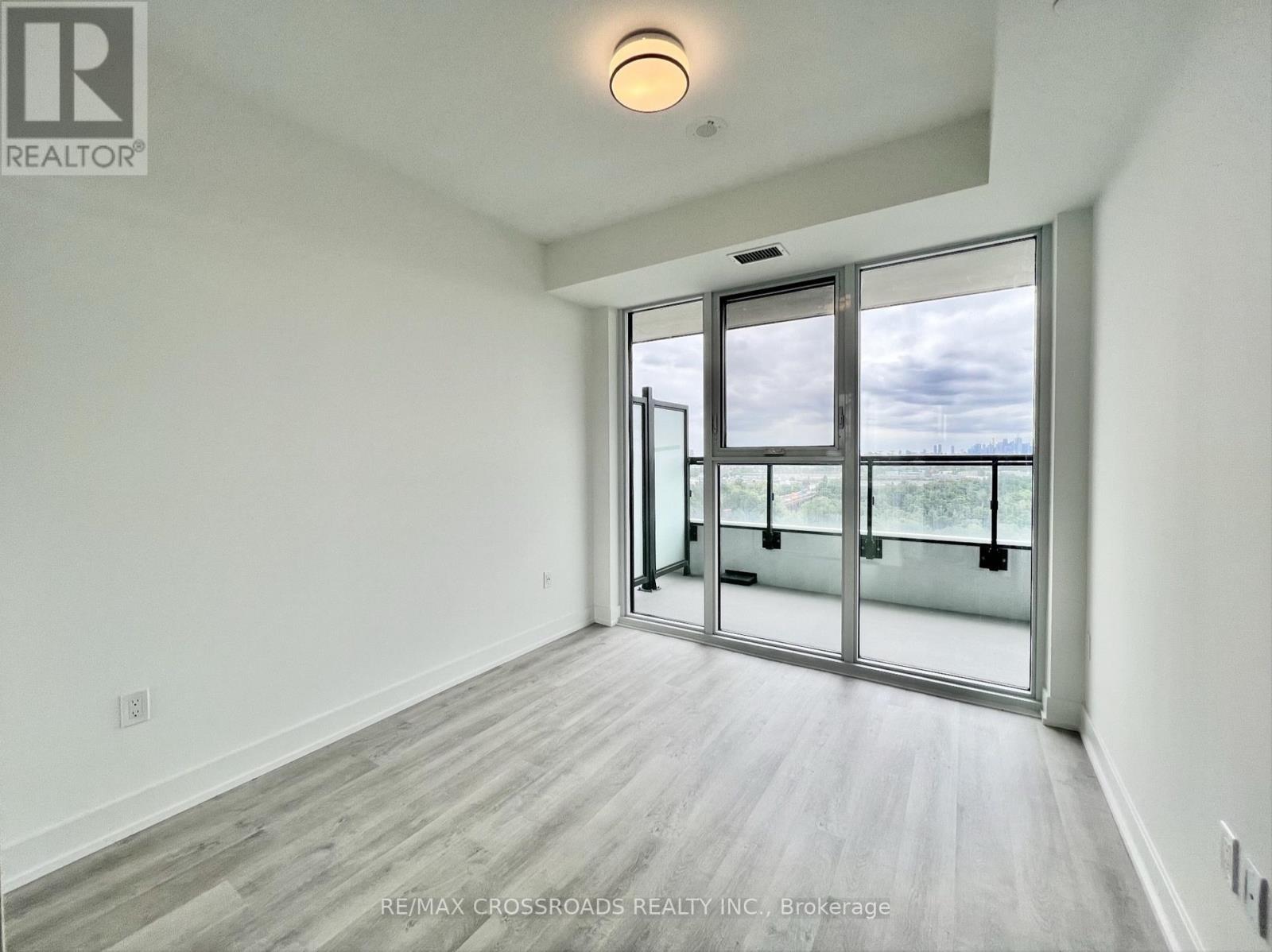 #1333 - 20 Inn On The Park Drive, Toronto, Ontario  M3C 0P8 - Photo 9 - C13759182