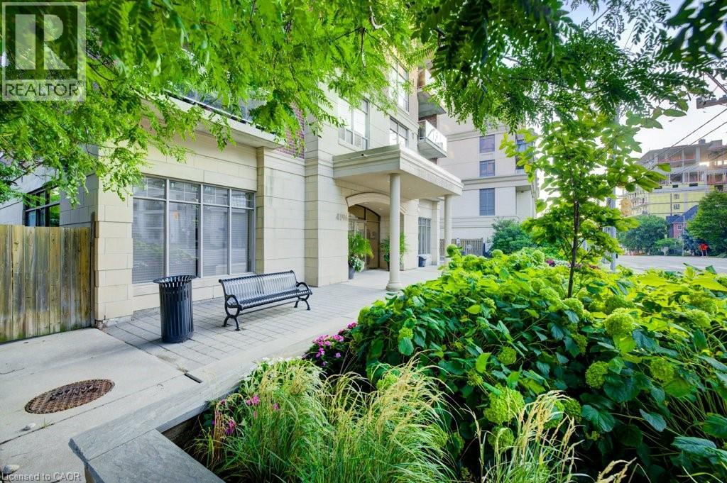 4196 Dundas Street W Unit# 309, Etobicoke, Ontario  M8X 0A3 - Photo 5 - 40860751