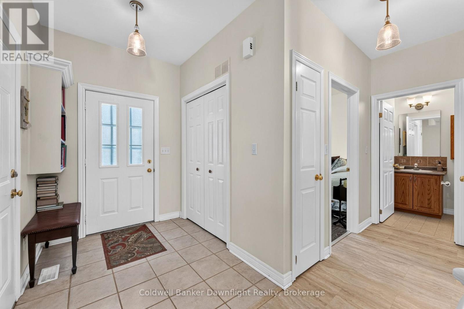 7 Brookside Place, South Huron, Ontario  N0M 1S2 - Photo 3 - X13759194