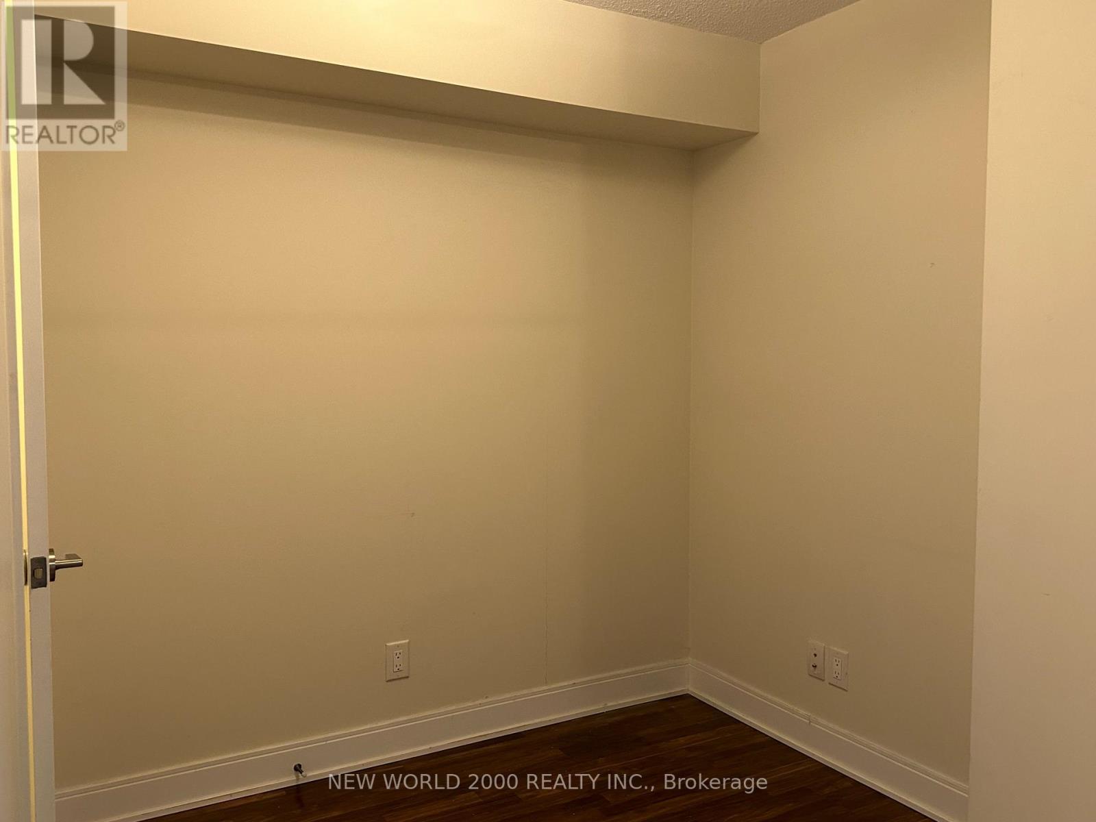 3725 - 135 Village Green Square, Toronto, Ontario  M1S 0G4 - Photo 11 - E13758830