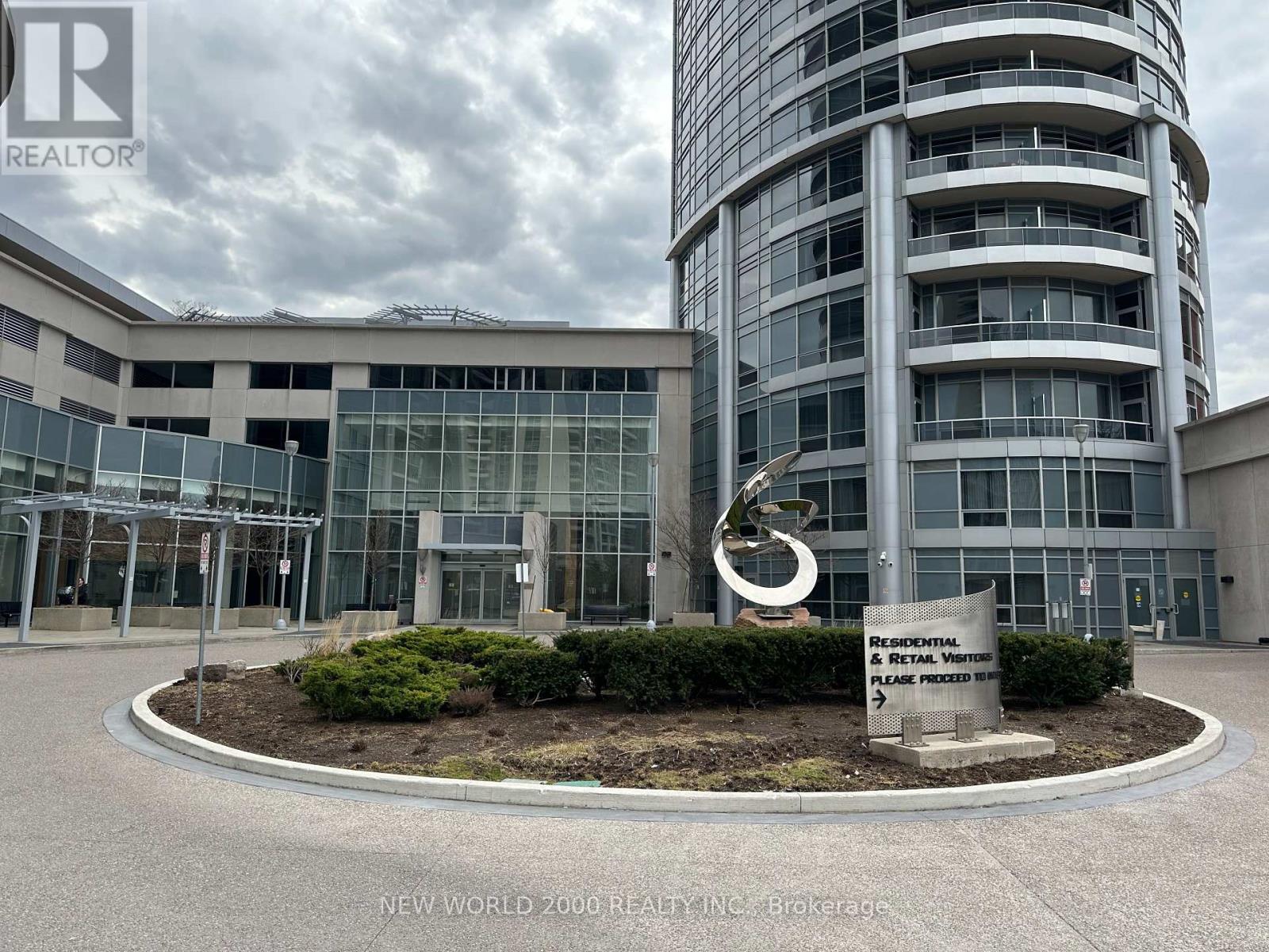 3725 - 135 Village Green Square, Toronto, Ontario  M1S 0G4 - Photo 4 - E13758830