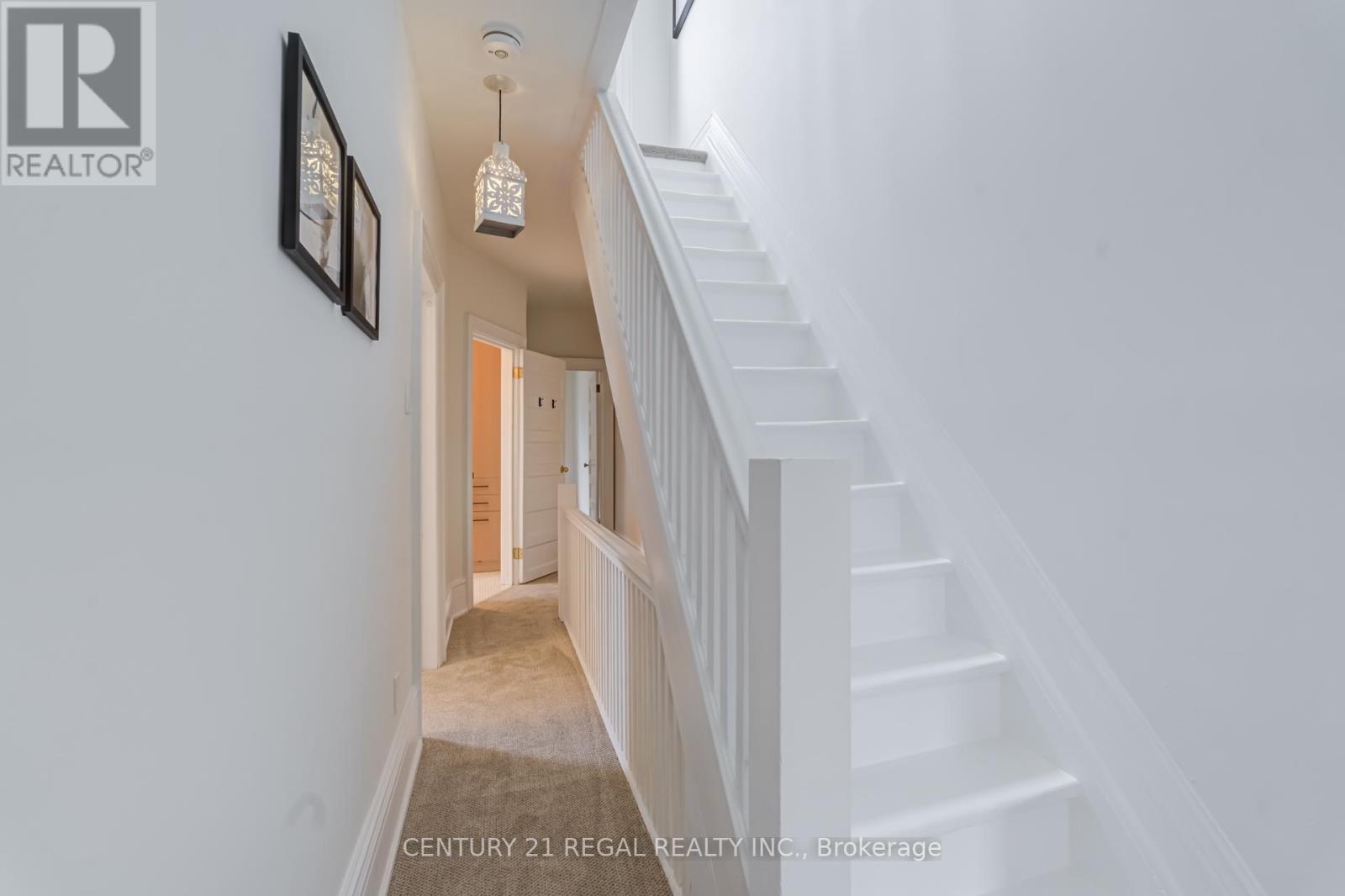 213 Boulton Avenue, Toronto, Ontario  M4M 2J8 - Photo 28 - E13758852