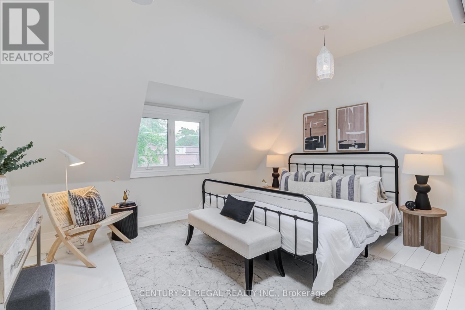 213 Boulton Avenue, Toronto, Ontario  M4M 2J8 - Photo 30 - E13758852