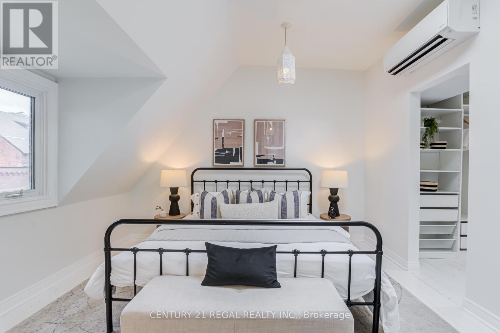 213 Boulton Avenue, Toronto, Ontario  M4M 2J8 - Photo 31 - E13758852