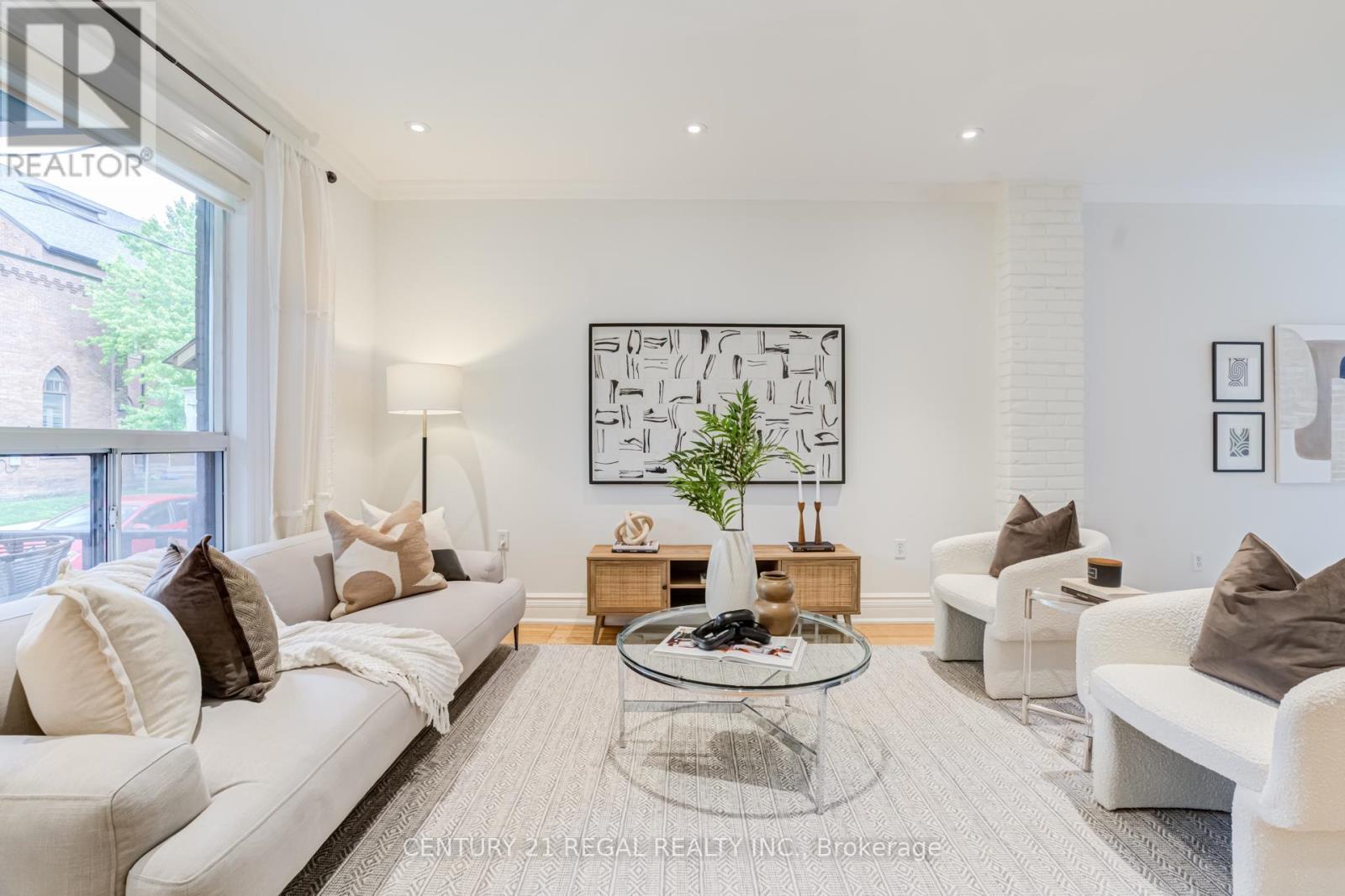 213 Boulton Avenue, Toronto, Ontario  M4M 2J8 - Photo 7 - E13758852