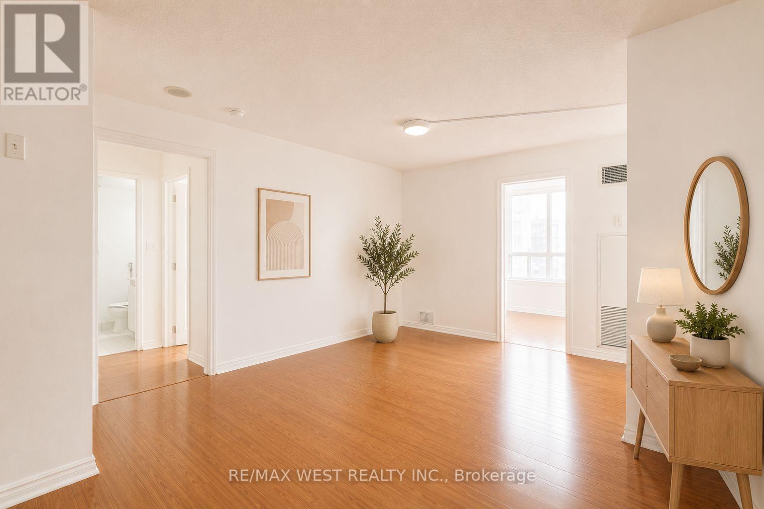 707 - 88 Corporate Drive, Toronto, Ontario  M1H 3G6 - Photo 3 - E13758882