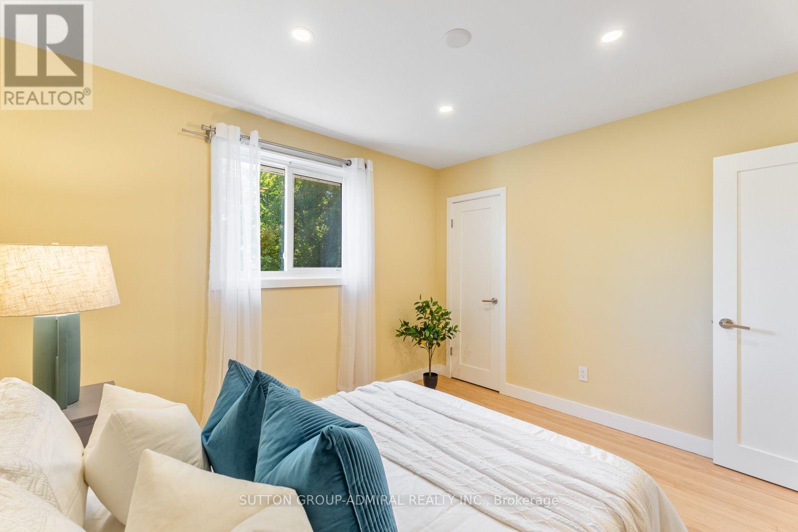 25 Rowallan Drive, Toronto, Ontario  M1E 2Y5 - Photo 20 - E13758886