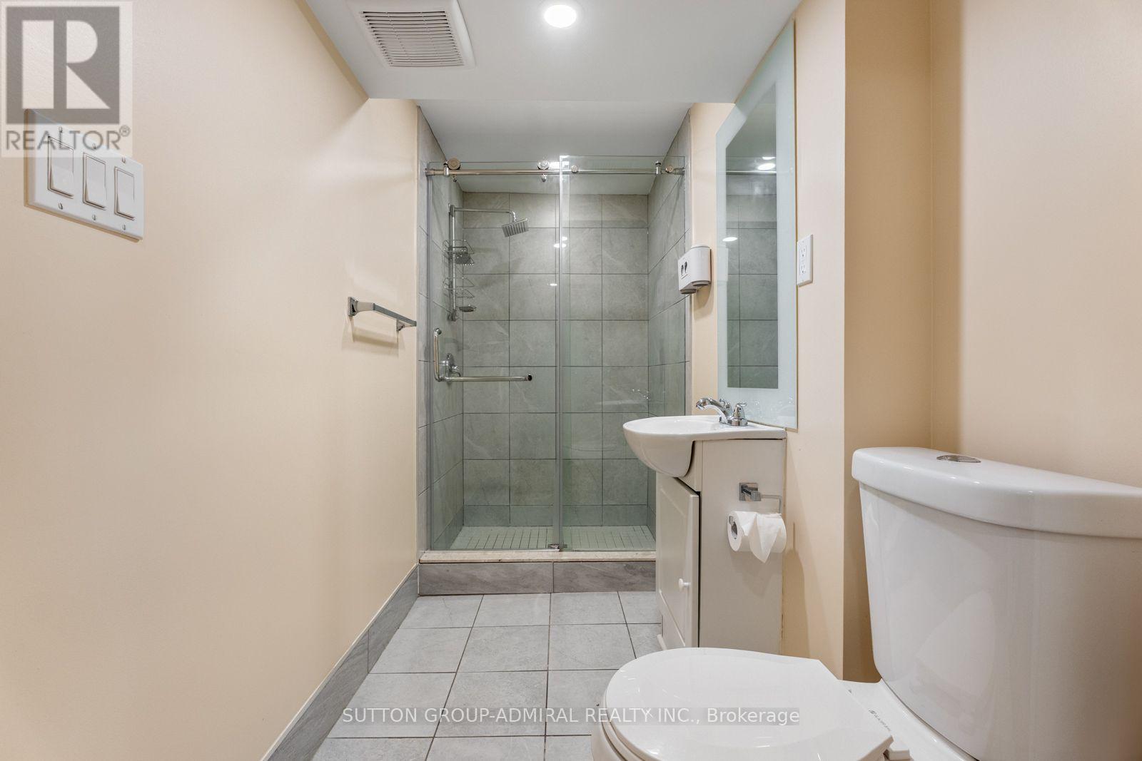 25 Rowallan Drive, Toronto, Ontario  M1E 2Y5 - Photo 37 - E13758886