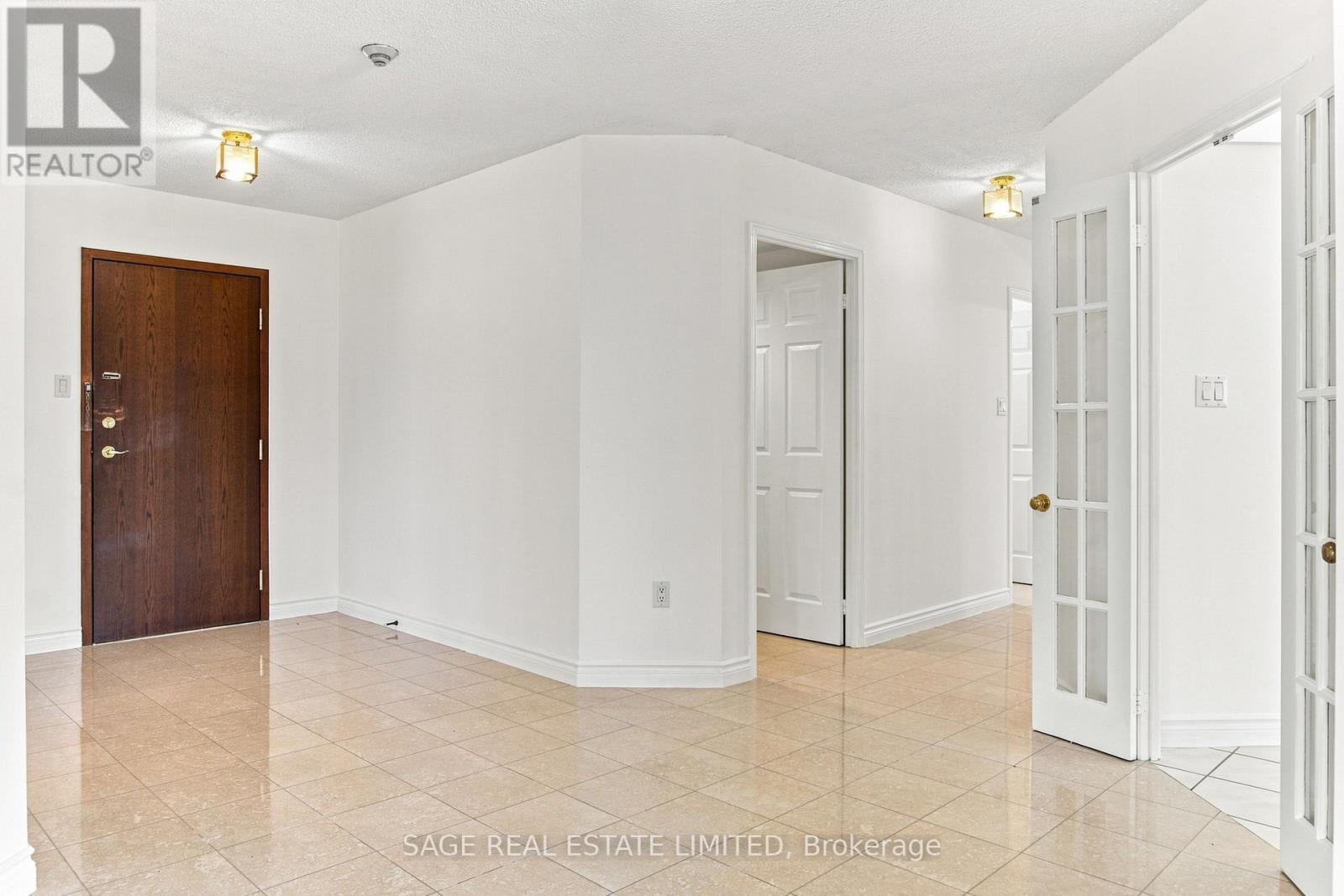 1805 - 168 Bonis Avenue, Toronto, Ontario  M1T 3V6 - Photo 3 - E13759040