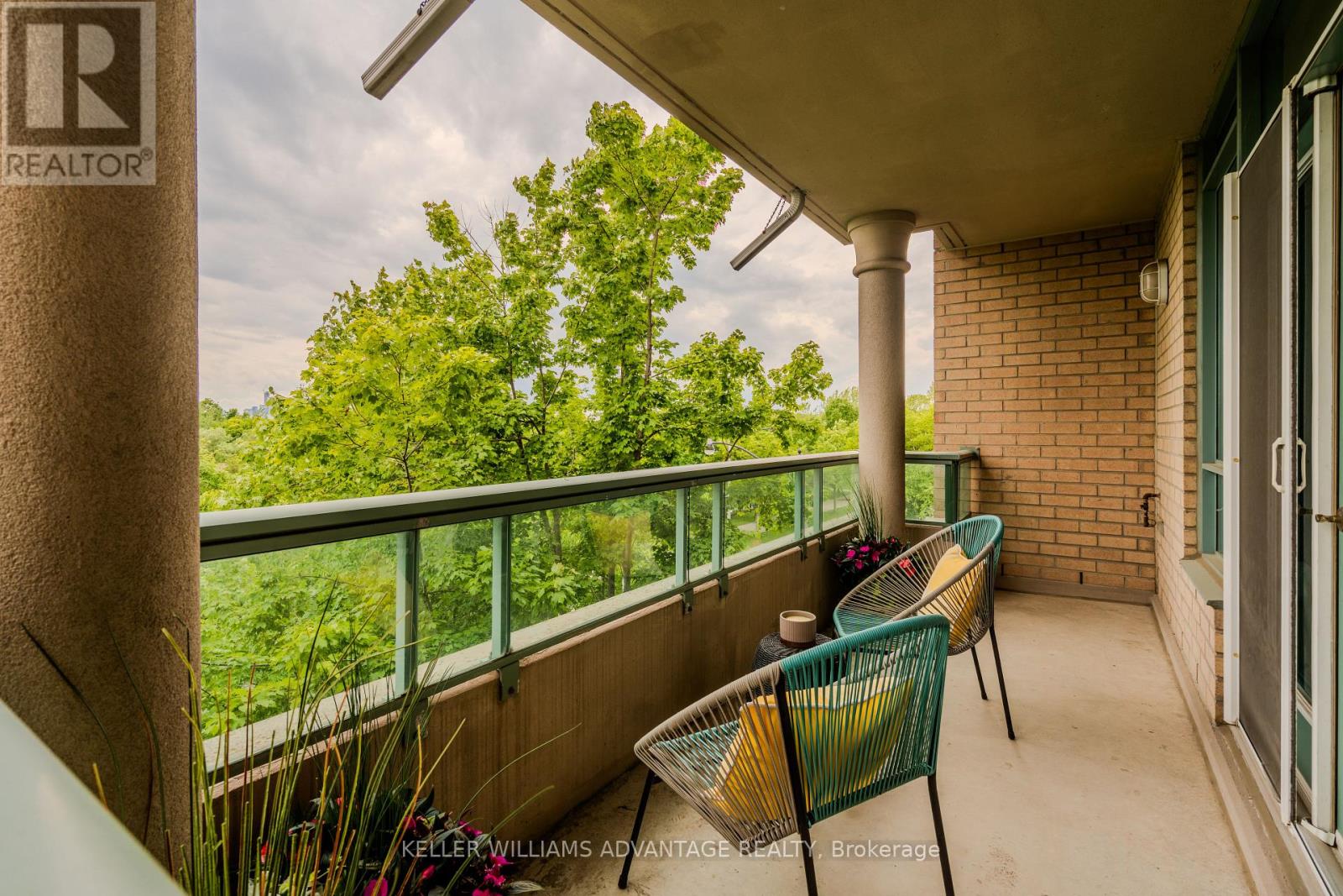 321 - 9 Boardwalk Drive, Toronto, Ontario M4L 6T1 - Photo 24 - E13759106