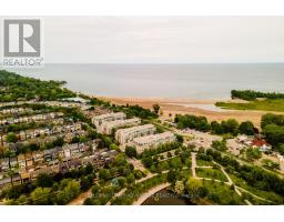 321 - 9 BOARDWALK DRIVE, Toronto, Ontario
