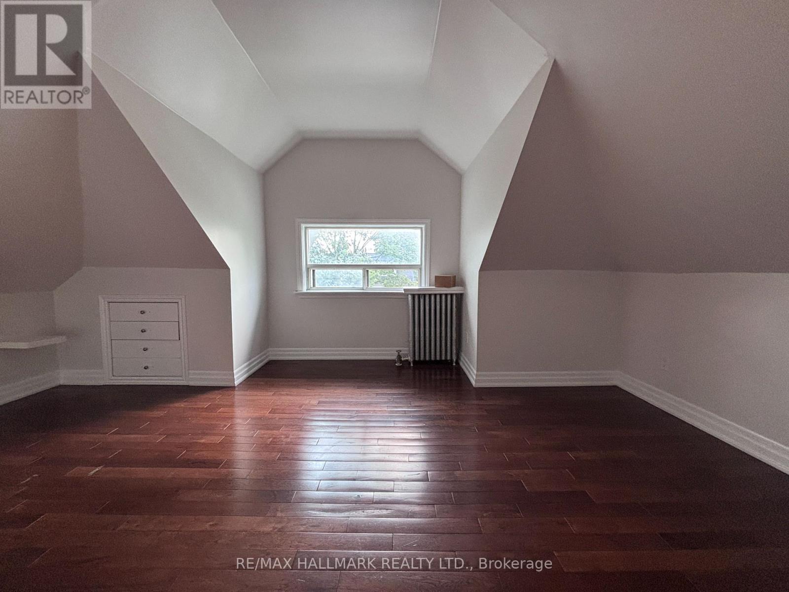 Loft - 27 Delaware Avenue, Toronto, Ontario  M6H 2S8 - Photo 15 - C13660330