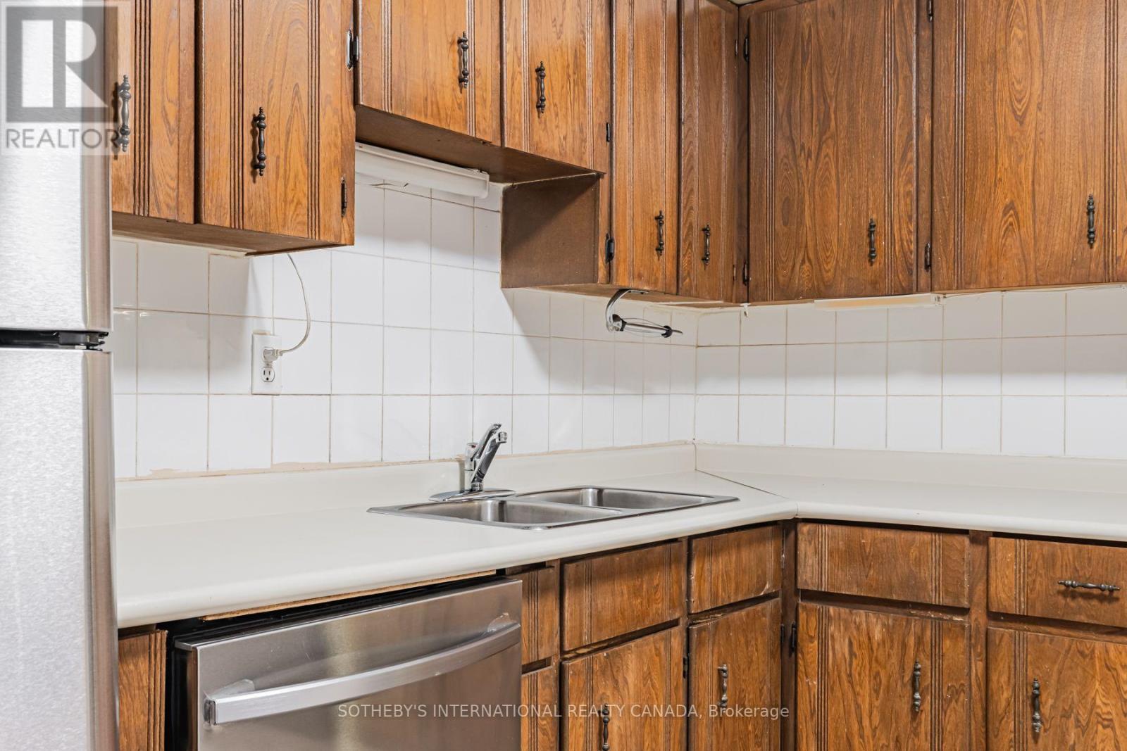 80 Halsey Avenue, Toronto, Ontario  M4B 1A9 - Photo 14 - E13587992