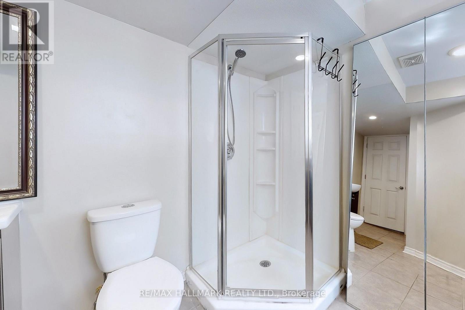 Basement - 63 Hillview Drive, Newmarket, Ontario  L3Y 4H8 - Photo 13 - N13757524