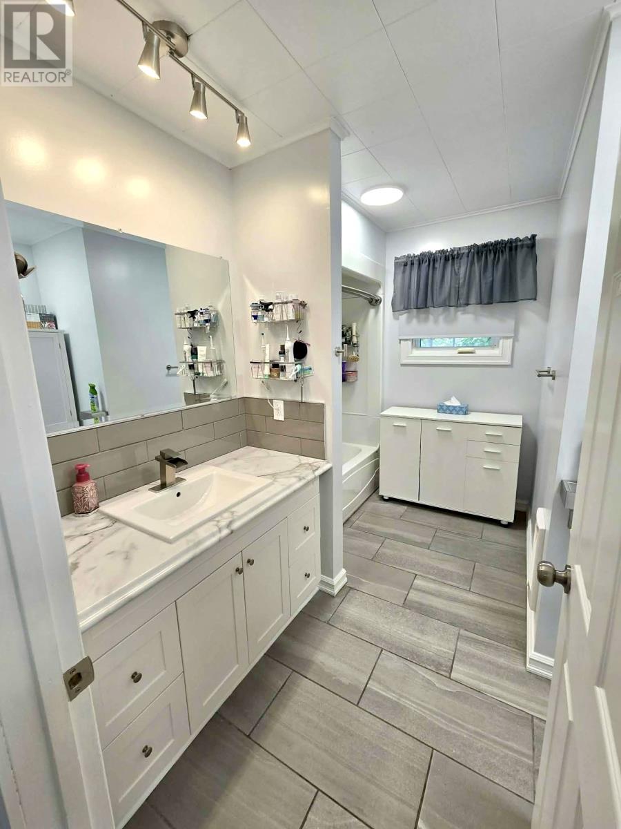 9 High Street, Deer Lake — photo 16