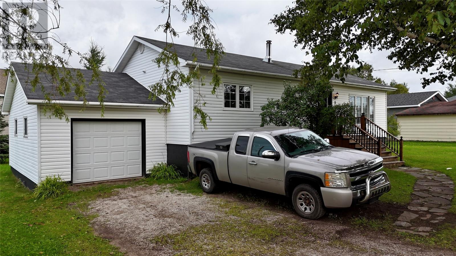 9 High Street, Deer Lake — photo 2