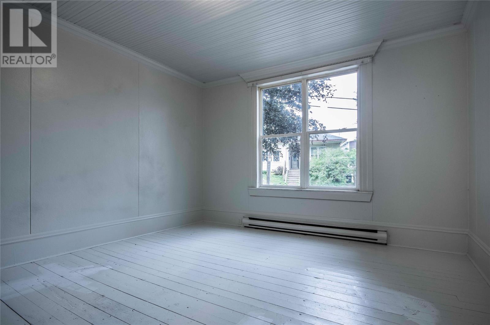 19 Golf Avenue, St. John's — photo 9