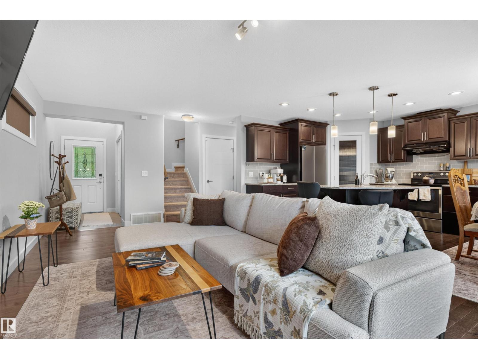 5130 Godson Cl NW, Edmonton, Alberta  T5T 4P7 - Photo 6 - E4507654