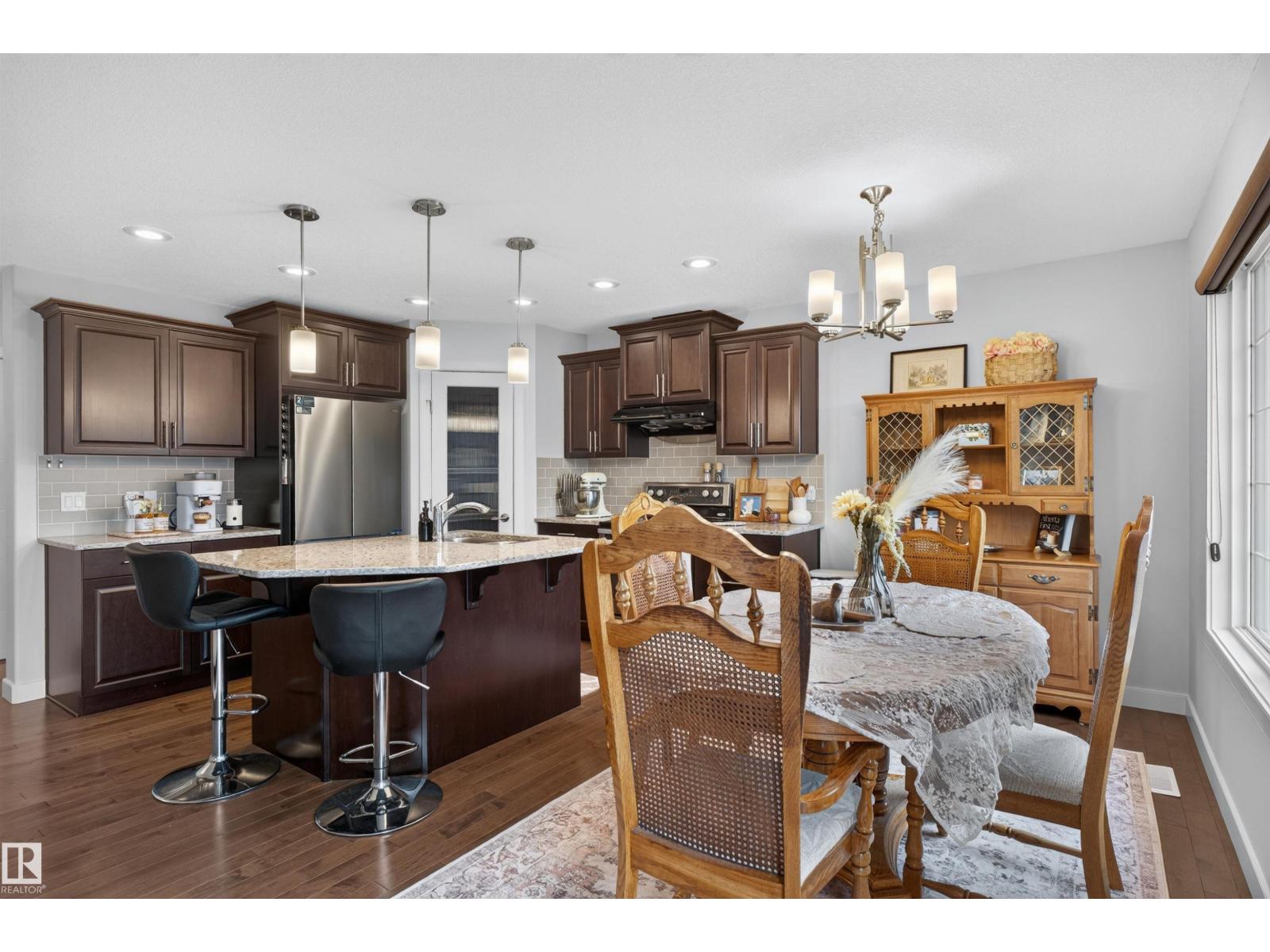 5130 Godson Cl NW, Edmonton, Alberta  T5T 4P7 - Photo 9 - E4507654