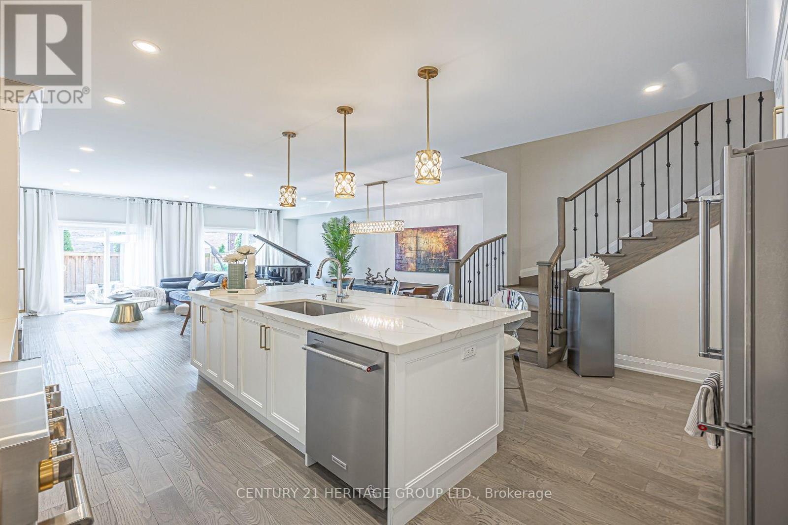 27 Lowther Avenue, Richmond Hill, Ontario  L4E 2Z6 - Photo 11 - N13758856