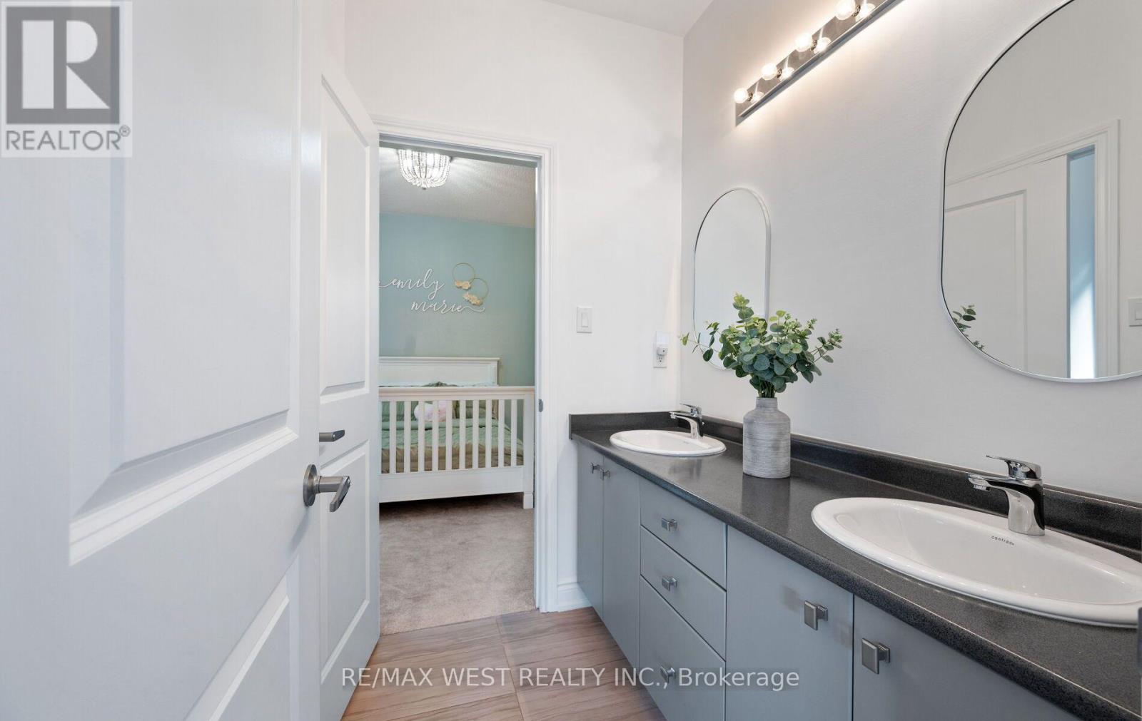 133 Rotondo Crescent, Vaughan, Ontario L4H 4R1 - Photo 31 - N13758892