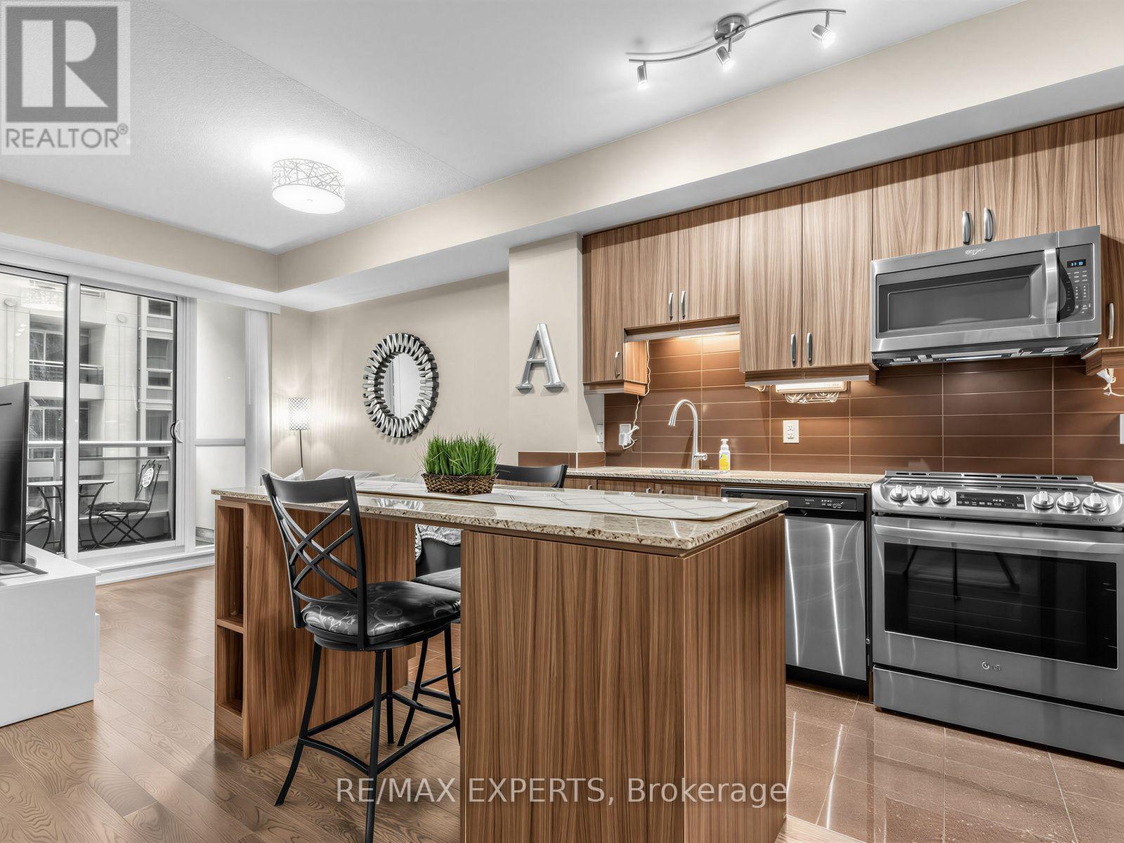 408 - 9201 Yonge Street, Richmond Hill (Langstaff), Ontario  L4C 6Z2 - Photo 10 - N13758896