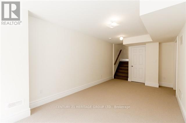 35 Farooq Boulevard, Vaughan, Ontario  L4L 1A6 - Photo 13 - N13758916
