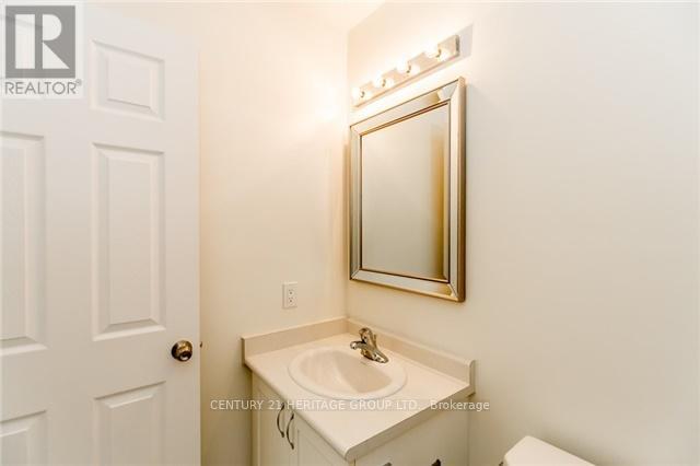 35 Farooq Boulevard, Vaughan, Ontario  L4L 1A6 - Photo 17 - N13758916