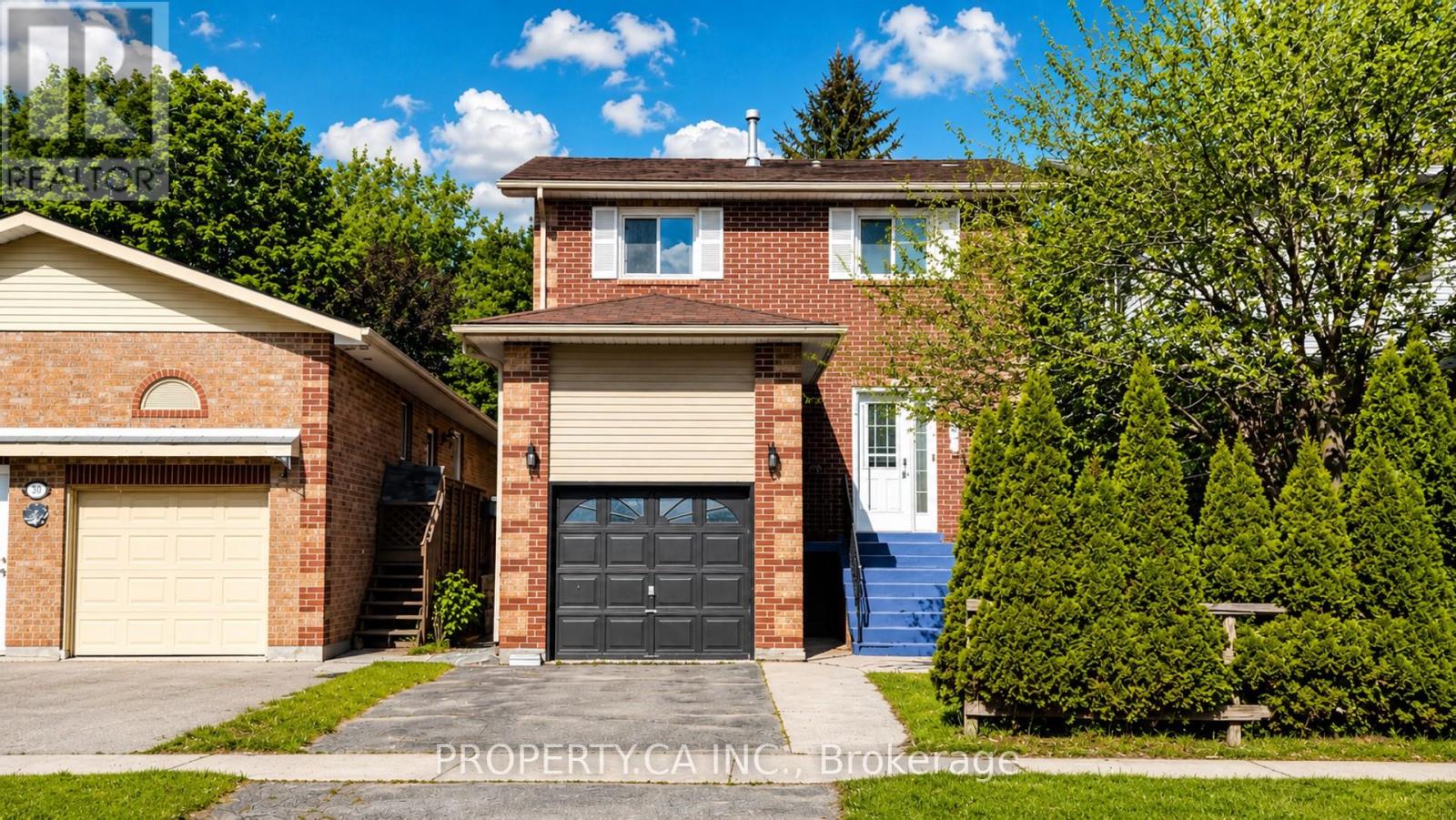 32 Hodgins Avenue, Georgina, Ontario L4P 3T3 - Photo 1 - N13759098