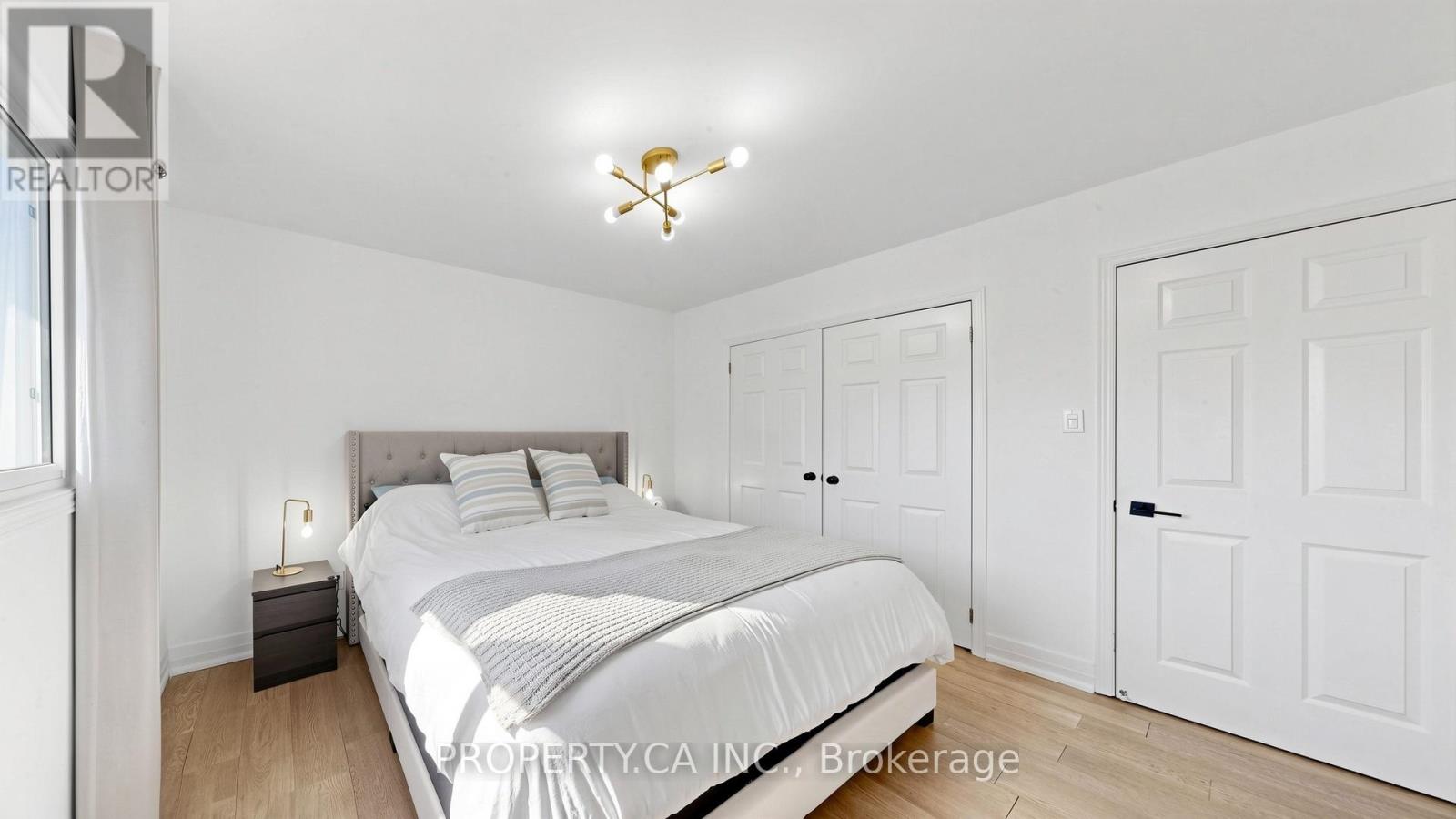 32 Hodgins Avenue, Georgina, Ontario L4P 3T3 - Photo 23 - N13759098