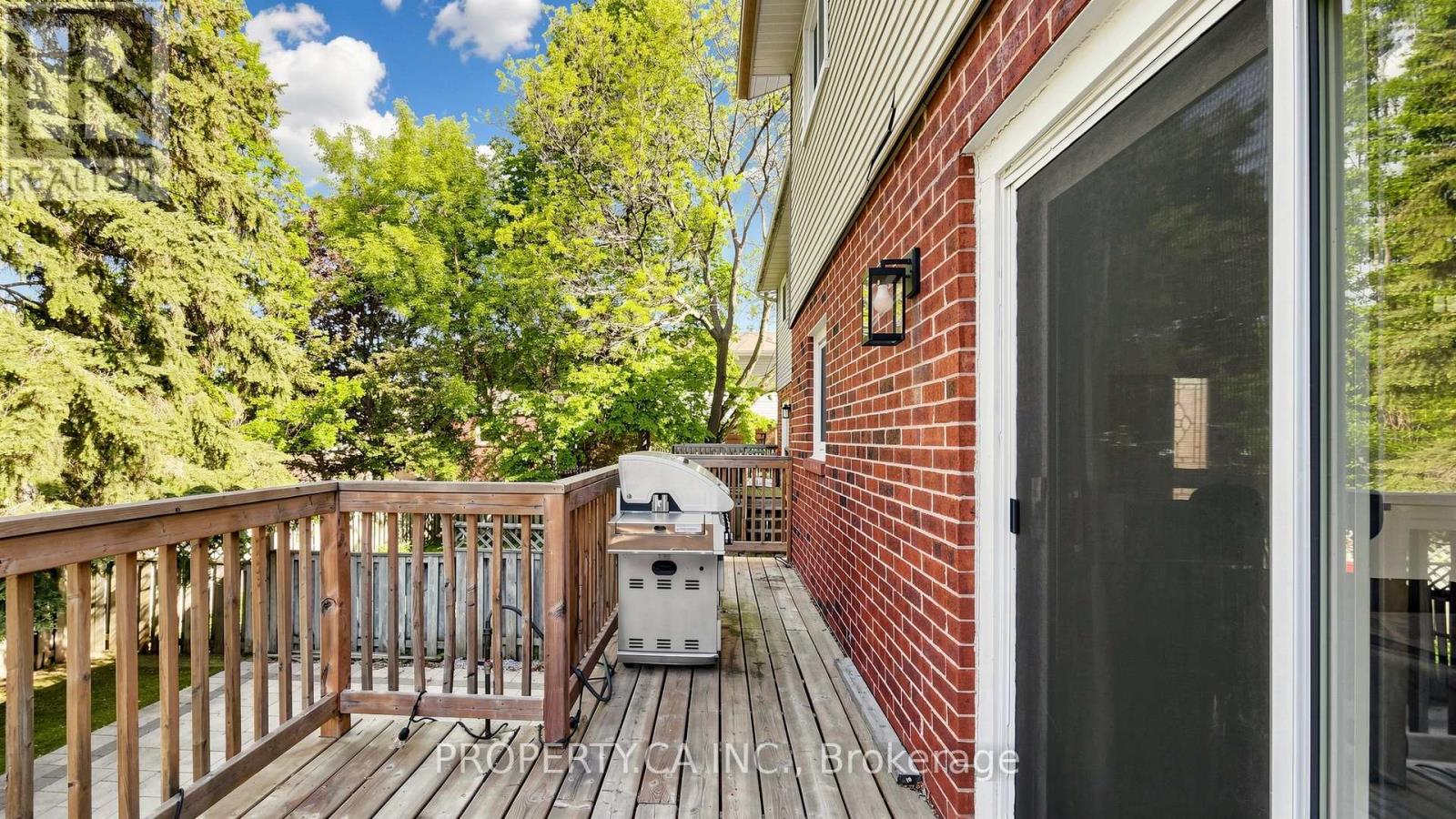 32 Hodgins Avenue, Georgina, Ontario L4P 3T3 - Photo 47 - N13759098