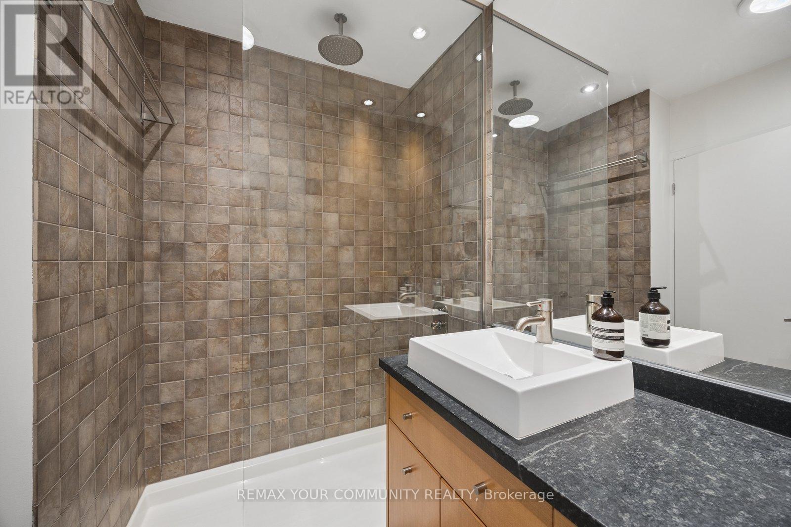 238 Mill Street, Richmond Hill (Mill Pond), Ontario  L4C 4B3 - Photo 12 - N13759108