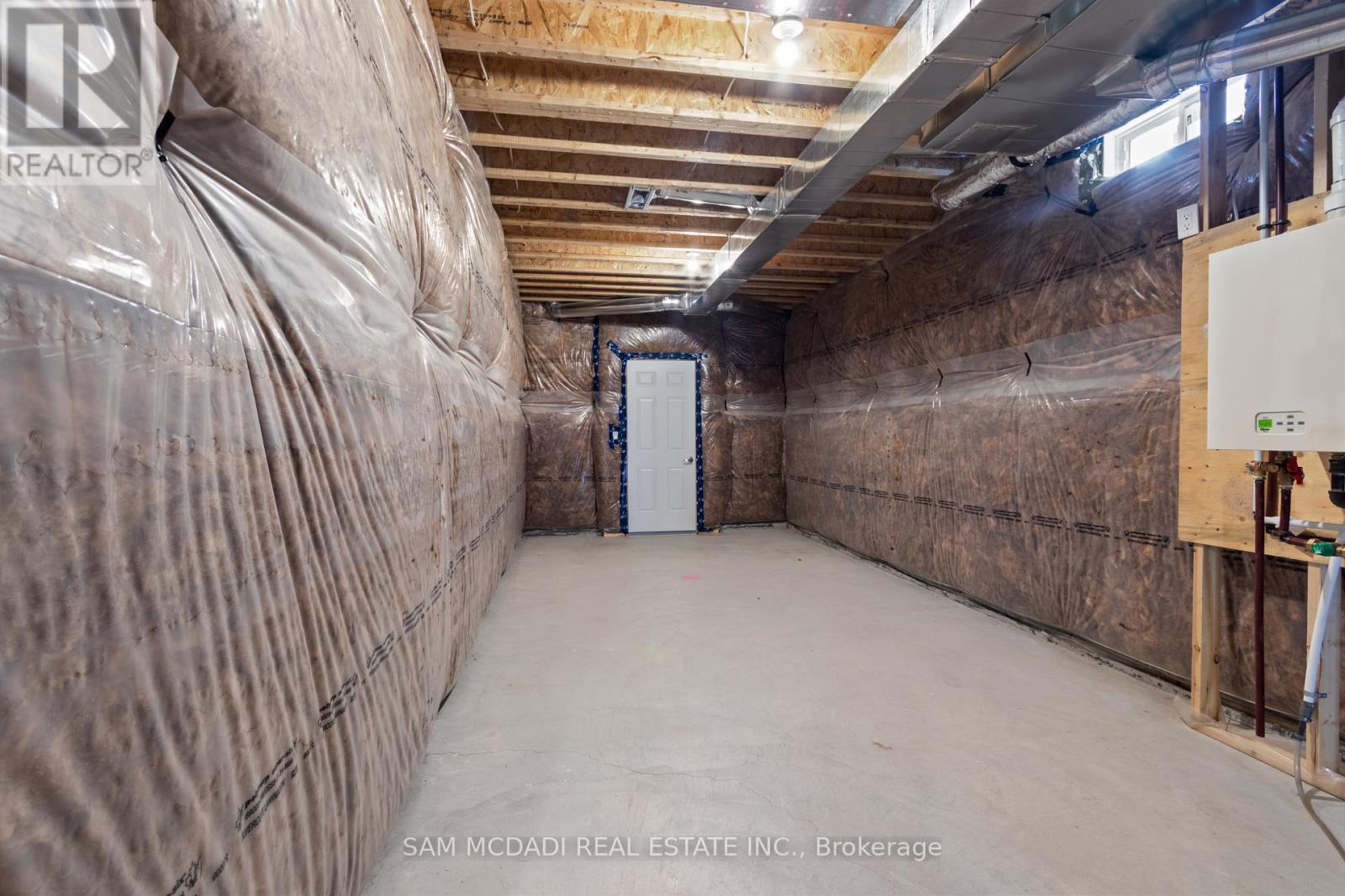 99 Black Walnut Court, Aurora, Ontario  L4G 3X7 - Photo 39 - N13759230