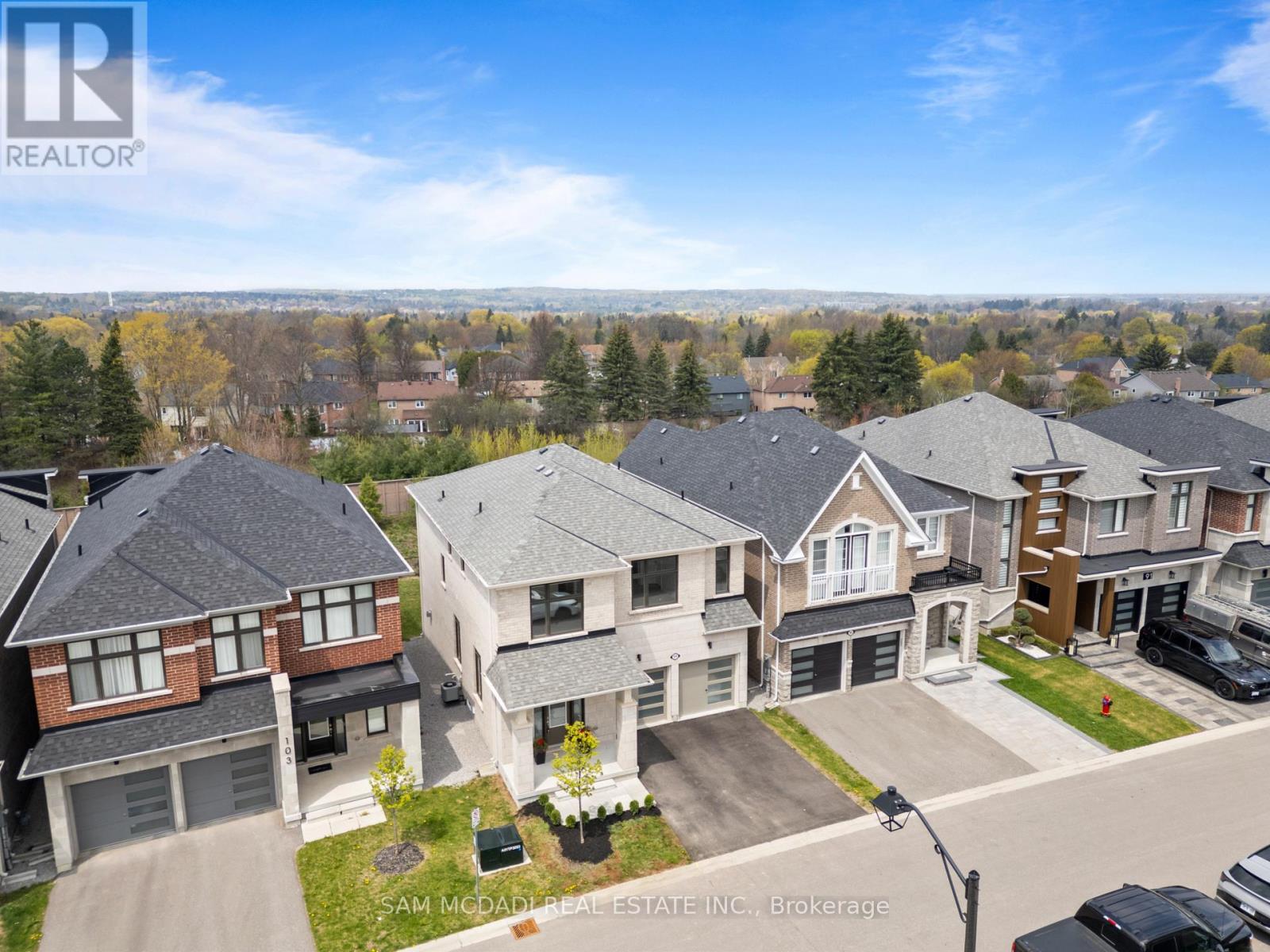 99 Black Walnut Court, Aurora, Ontario  L4G 3X7 - Photo 44 - N13759230