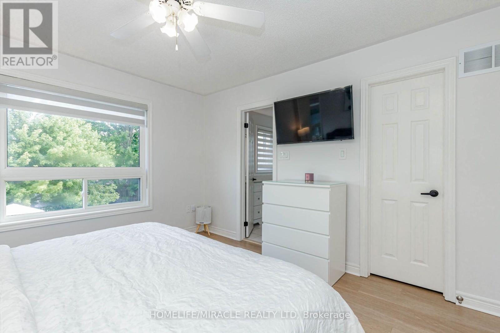 5 Trask Drive, Barrie, Ontario  L4N 5R3 - Photo 24 - S13759048