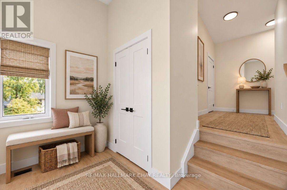 28 Rose Avenue, Orillia, Ontario L3V 2N7 - Photo 16 - S13759050