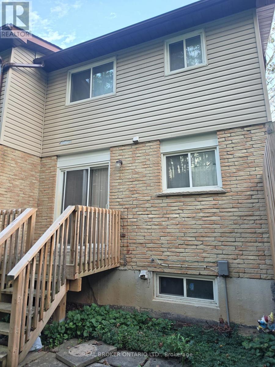84 - 1095 Mississaga Street W, Orillia, Ontario L3V 6W7 - Photo 3 - S13759054