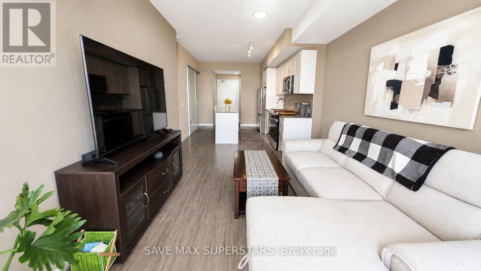 611 - 681 Yonge Street, Barrie, Ontario L4N 4E8 - Photo 13 - S13759246