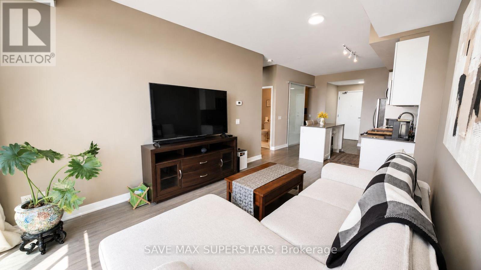 611 - 681 Yonge Street, Barrie, Ontario L4N 4E8 - Photo 14 - S13759246